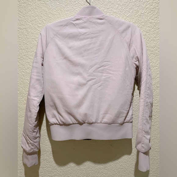 Lululemon Non-Stop Bomber Reversible Porcelain Pink Water Repellent Size 4 - Picture 7 of 16